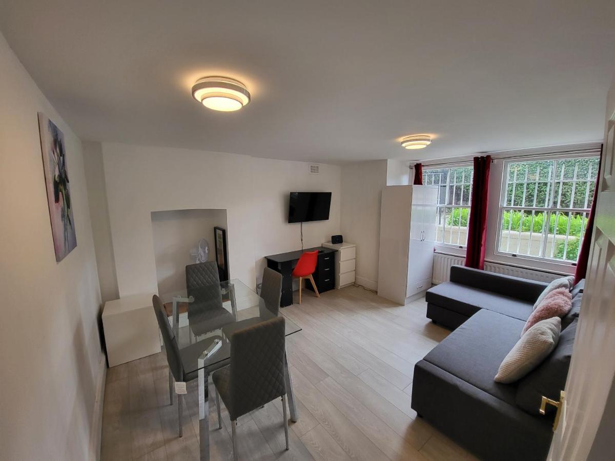 Cosy Apartment By Clapham South Underground! Лондон Экстерьер фото